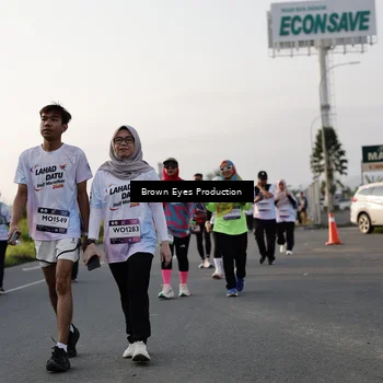 Runner Photo 7662804