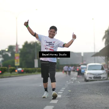 Runner Photo 7662805