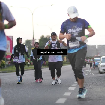 Runner Photo 7662808