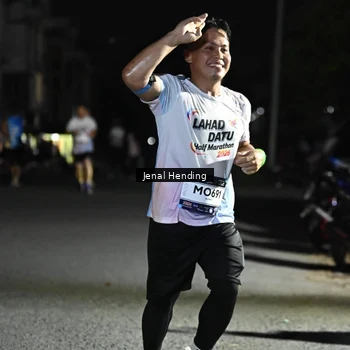 Runner Photo 7662818