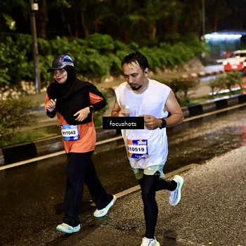 Runner Photo 7662825