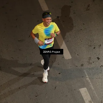 Runner Photo 7662855