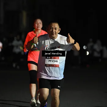 Runner Photo 7662877