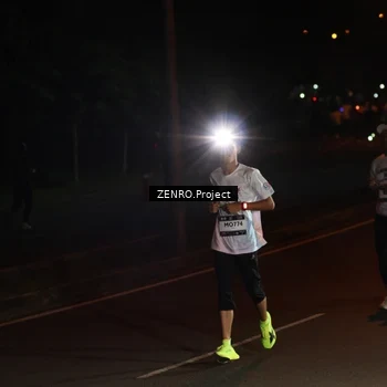 Runner Photo 7662918