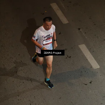 Runner Photo 7662921