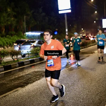 Runner Photo 7662942