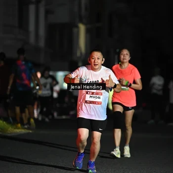 Runner Photo 7662952