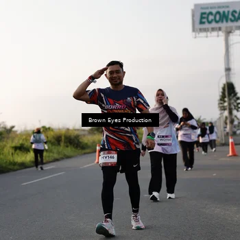 Runner Photo 7662966