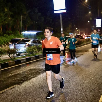 Runner Photo 7662968