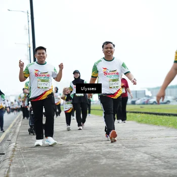 Runner Photo 7662973
