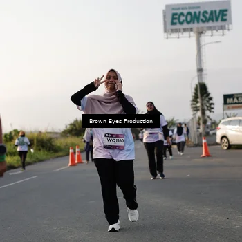 Runner Photo 7662987