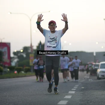Runner Photo 7663015