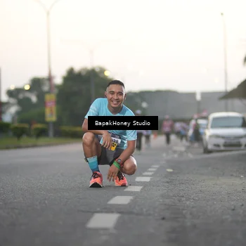 Runner Photo 7663016