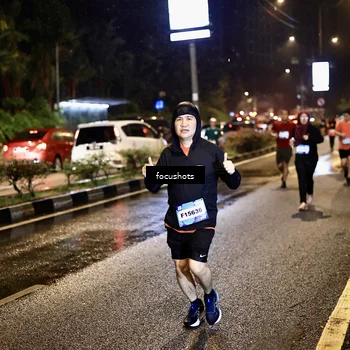 Runner Photo 7663041