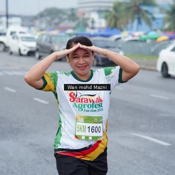 Runner Photo 7663042