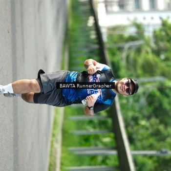 Runner Photo 7663047