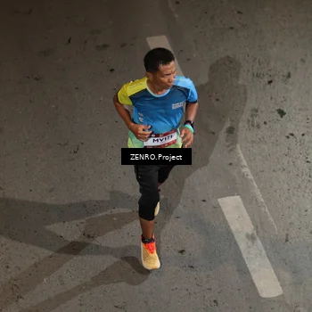 Runner Photo 7663050
