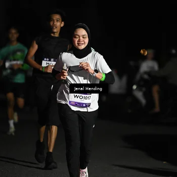 Runner Photo 7663069