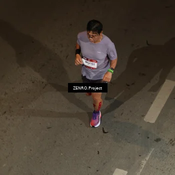 Runner Photo 7663098