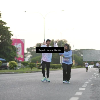 Runner Photo 7663106