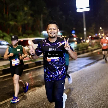 Runner Photo 7663108