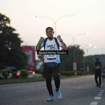 Runner Photo 7663132