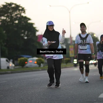 Runner Photo 7663177