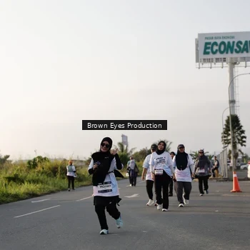 Runner Photo 7663184