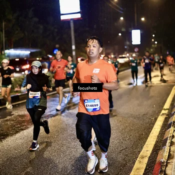 Runner Photo 7663185