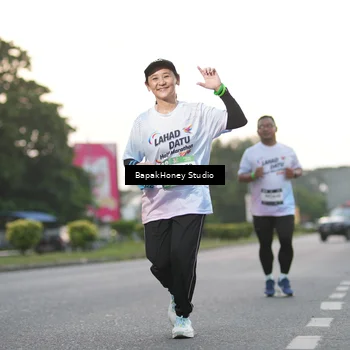 Runner Photo 7663193