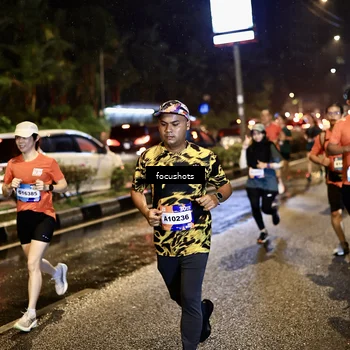 Runner Photo 7663197