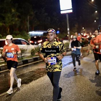 Runner Photo 7663216