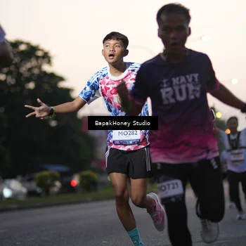 Runner Photo 7663230