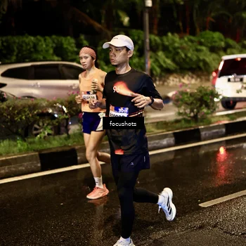 Runner Photo 7663231