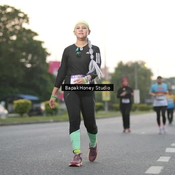 Runner Photo 7663237