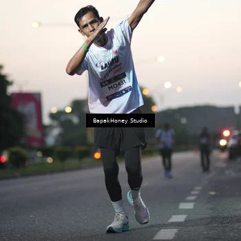 Runner Photo 7663238