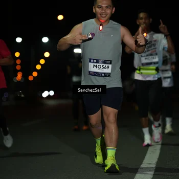Runner Photo 7663278