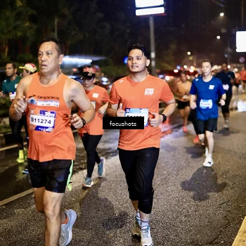 Runner Photo 7663343