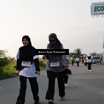 Runner Photo 7663352