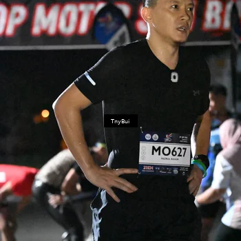 Runner Photo 7663365