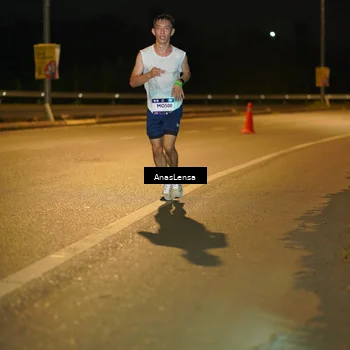 Runner Photo 7663375