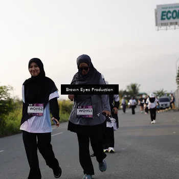 Runner Photo 7663377