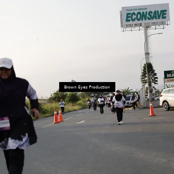 Runner Photo 7663387