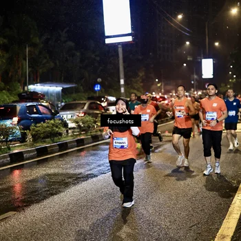Runner Photo 7663416