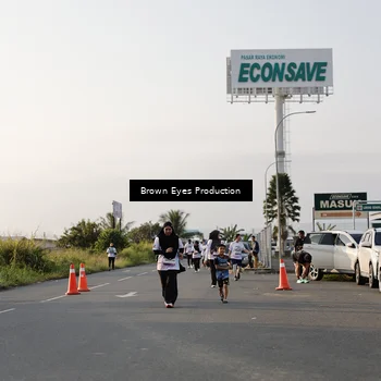 Runner Photo 7663451