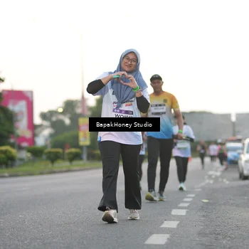 Runner Photo 7663464