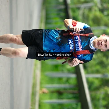 Runner Photo 7663498