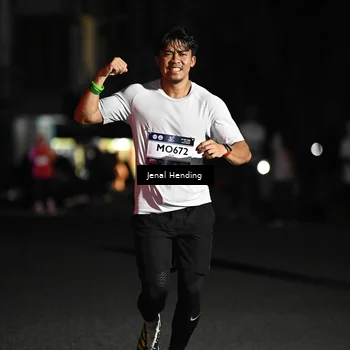Runner Photo 7663508