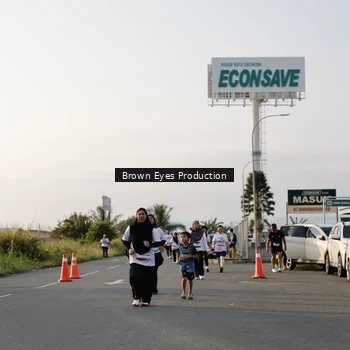 Runner Photo 7663520