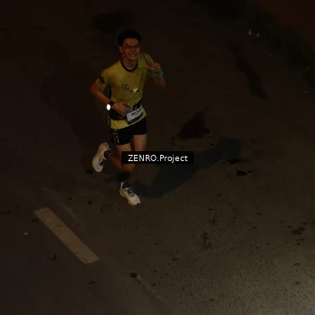 Runner Photo 7663524